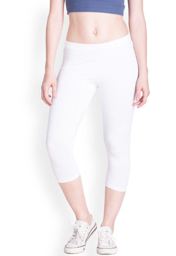 Lyra Women Solid Premium Cotton Capri