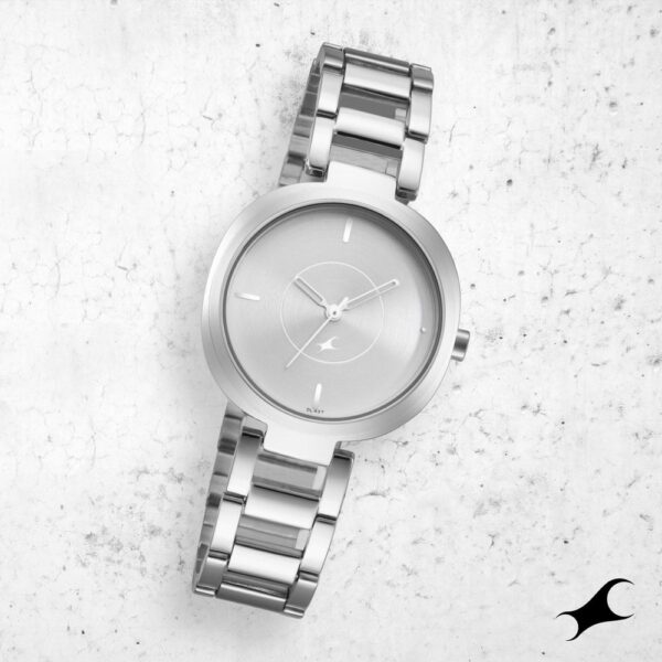 Fastrack Stunners Quartz Analog Silver Dial Metal Strap Watch for Ladies