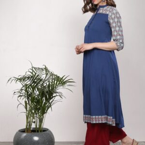 Sangria Women Printed Straight Kurta