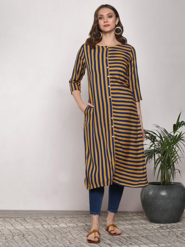 Sangria Women Striped Straight Kurta