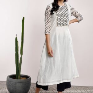 Sangria Women Yoke Design A-Line Kurta