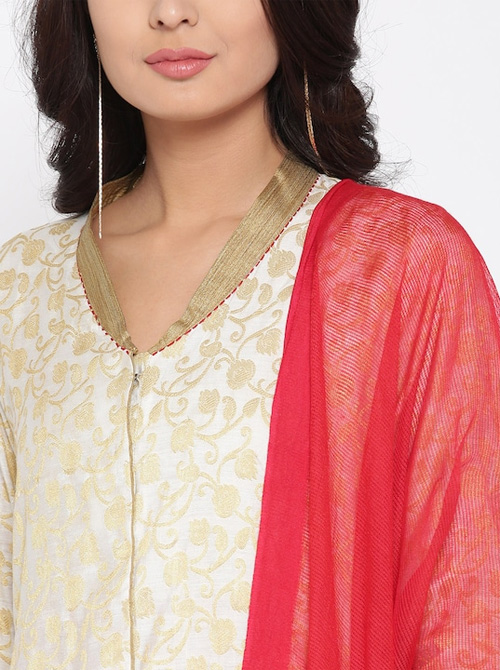 Women Off-White & Red Self-Design Kurta with Churidar & Dupatta X