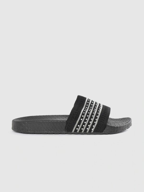 Kook N Keech Women Embellished Sliders