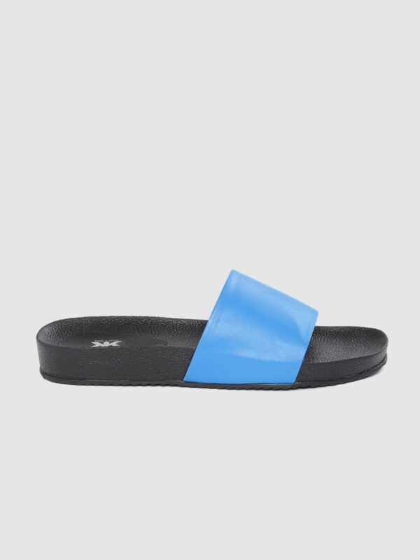 Kook N Keech Women Solid Sliders