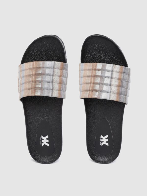 Kook N Keech Women Printed Sliders