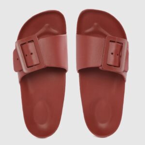 Roadster Women Maroon Solid Sliders with Buckle Detail