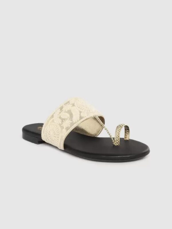 ANOUK  Women Off White, Black Flats Sandal