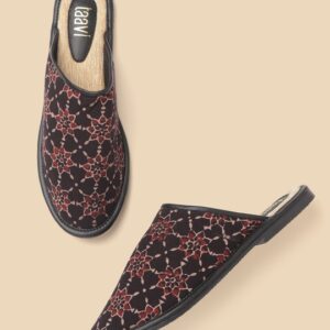 Taavi Women Ethnic Motifs Print Mules