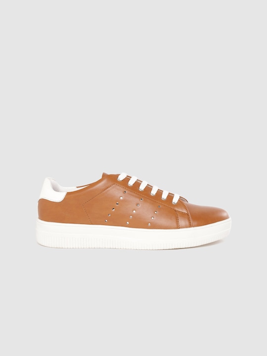 Mast & Harbour Women Solid Sneakers