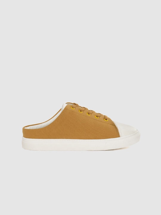 Mast & Harbour Women Solid Mule Sneakers