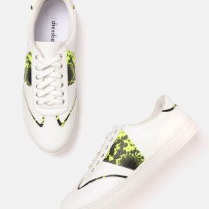 DressBerry Women Snakeskin Print Sneakers