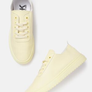 Kook N Keech Women Cream-Coloured Solid Sneakers