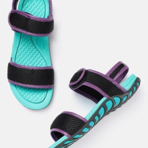 Roadster Women Solid Sports Sandals