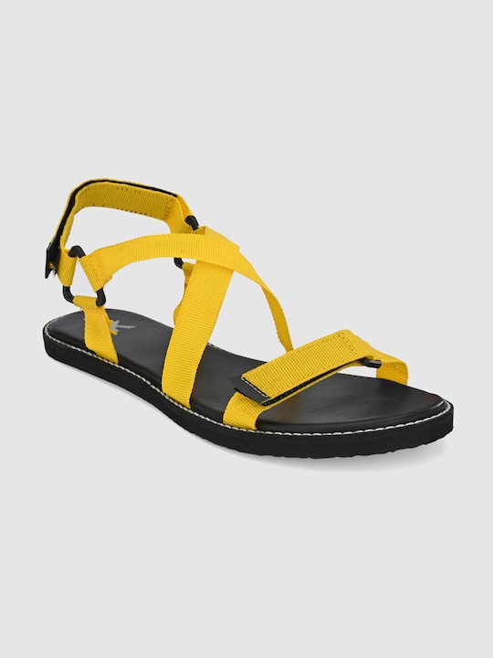 Kook N Keech Women Solid Sports Sandals