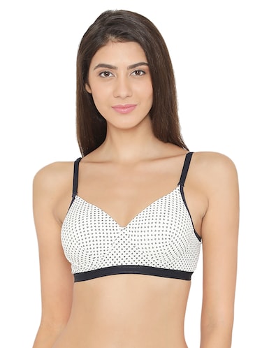 Clovia Solid Padded Full Cup Bra