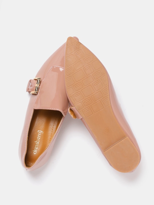 DressBerry Women Solid Flat Ballerinas