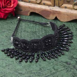 Moedbuille Black Tasselled Necklace