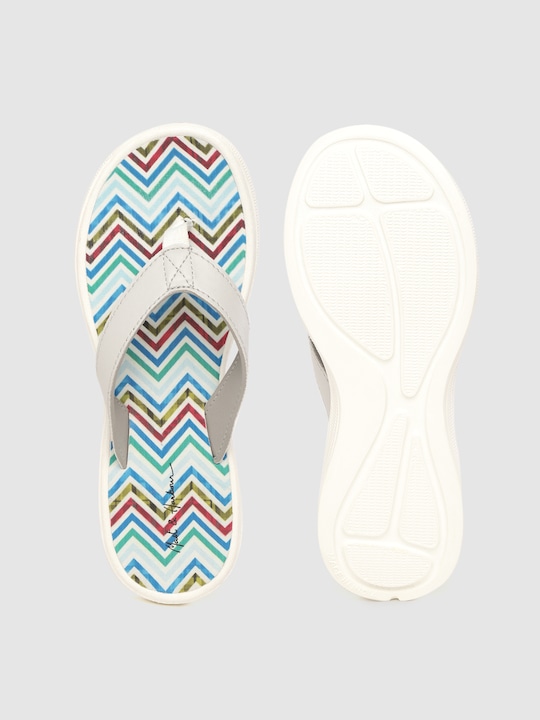 Mast & Harbour Women Chevron Print Thong Flip-Flops