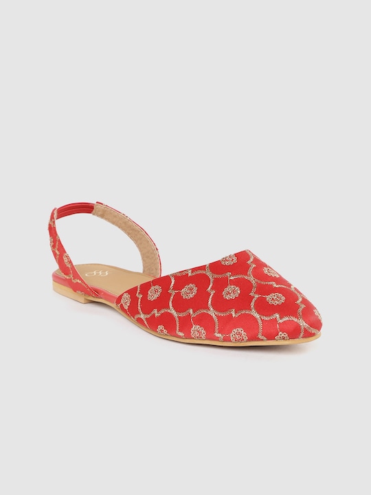 House of Pataudi Women Embroidered Handcrafted Mules