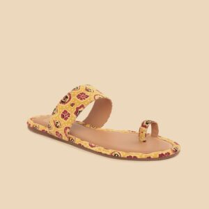 Taavi Women Printed Ethnic One Toe Flats