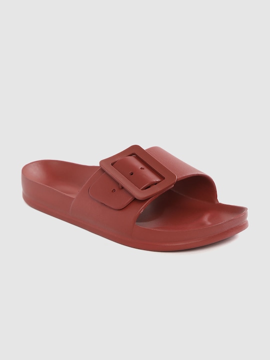 Roadster Women Solid Sliders with Buckle Detail