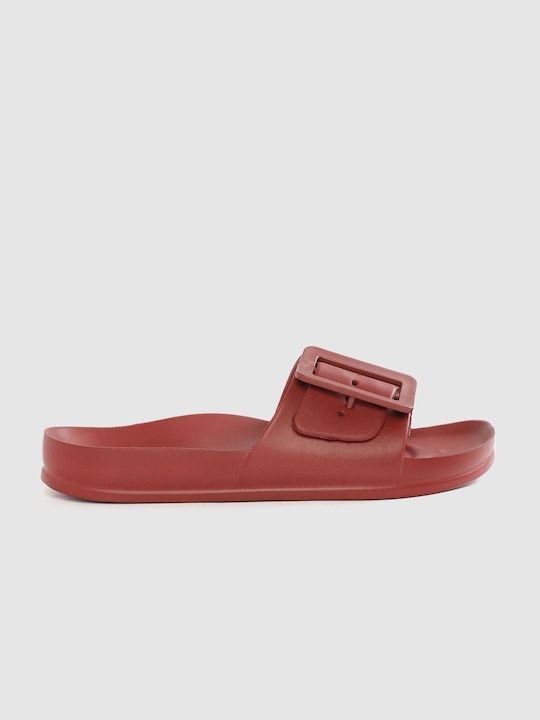 Roadster Women Solid Sliders with Buckle Detail