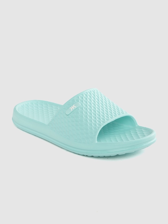 Kook N Keech Women Textured Anti Skid Sliders