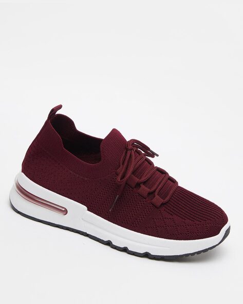 SHOEXPRESS Textured Lace-Up Sports Shoes