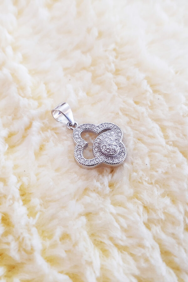 92.5 Silver Flower Shape Pendant for Women (2 GM)