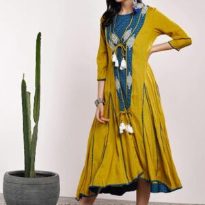 Sangria Women Embroidered Anarkali Kurta