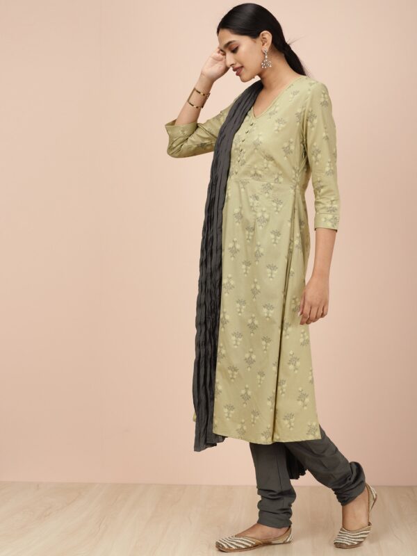 all about you Women Green  Grey Printed Kurta with Churidar  Dupatta