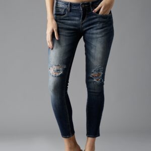 HERENOW Women Blue Skinny Fit Mid-Rise Mildly Distressed Stretchable Cropped Jeans