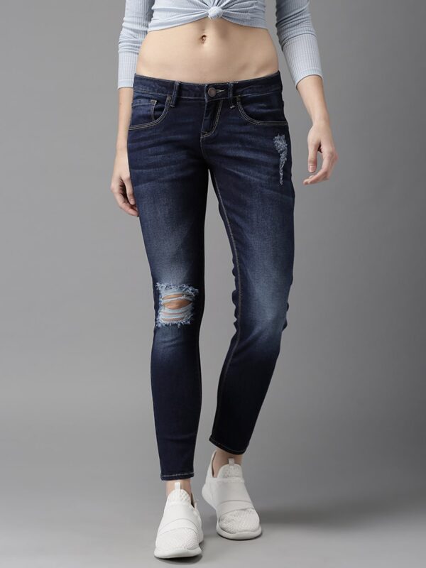 HERENOW Women Cropped Mid-Rise Skinny Fit Blue Low Distress Stretchable Jeans