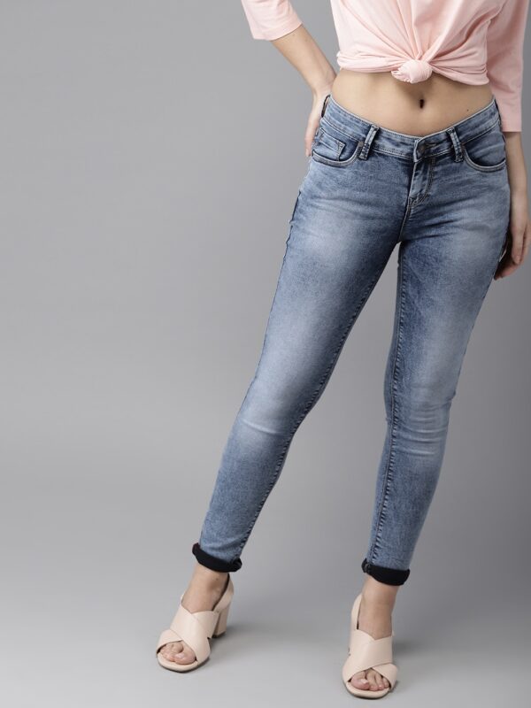 HERENOW Women Blue Skinny Fit Mid-Rise Clean Look Stretchable Jeans