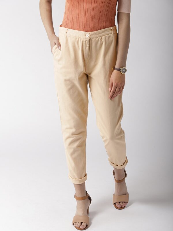 Mast  Harbour Women Peach-Coloured Regular Fit Solid Cropped Trousers