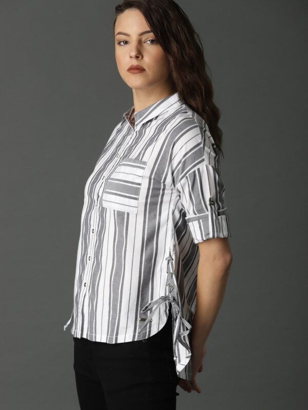 Roadster Women White  Black Regular Fit Striped Casual Shirt