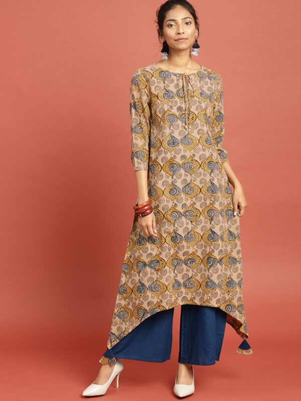 Taavi Women Beige  Blue Printed Sustainable Kurta with Pyjamas