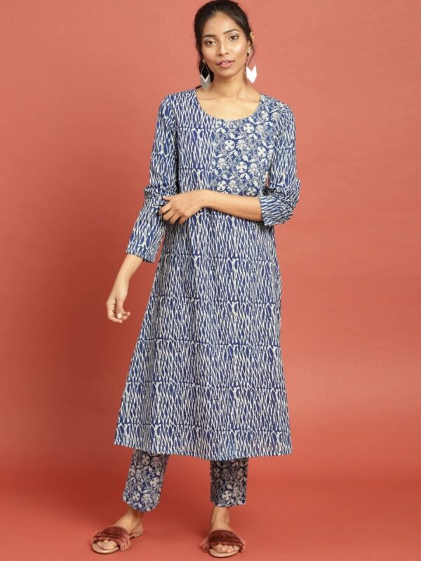 Taavi Women Blue Printed Indigo Hand Block Print Sustainable Kurta Set