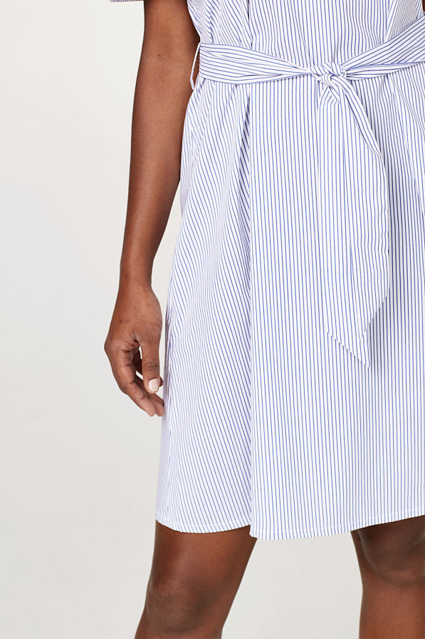 ESPRIT Striped off-the-shoulder dress