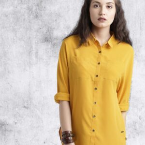 Roadster Women Regular Fit Solid Casual Shirt