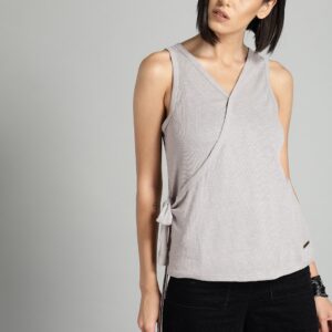 Roadster Women Self Design Wrap Top