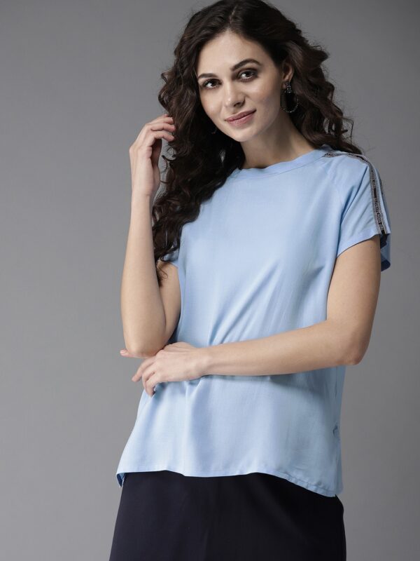 Moda Rapido Women Solid Top