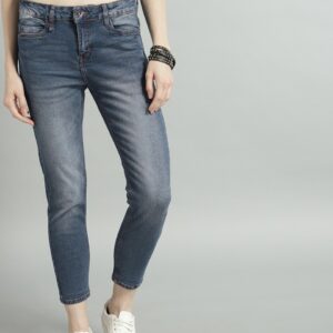 Roadster Women Blue Skinny Fit Stretchable Cropped Jeans