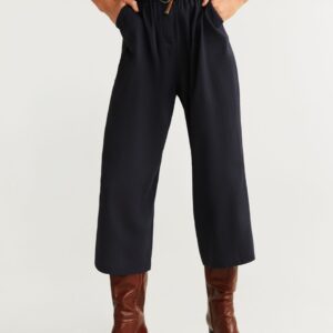 MANGO Women Regular Fit Solid Cropped Regular Trousers