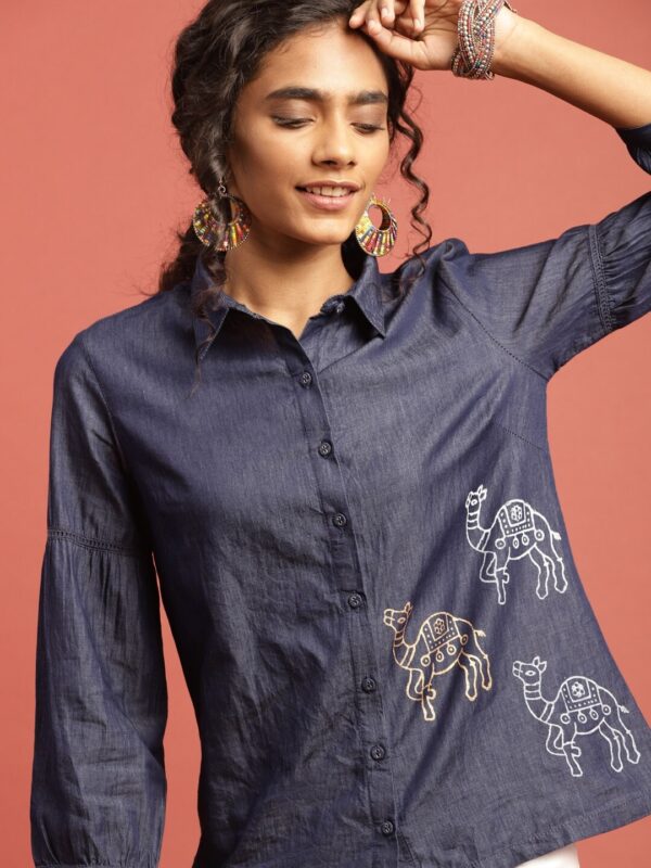 Taavi Women Chambray Shirt with Placement Print Shirt