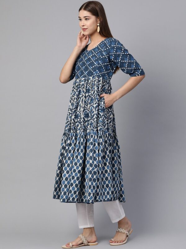 Sangria Women Dyed Tiered Bagru Print A-Line Sustainable Kurta