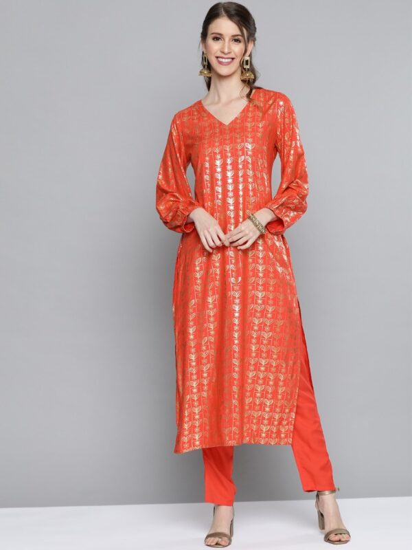 HERE&NOW Women Printed Kurta with Trousers