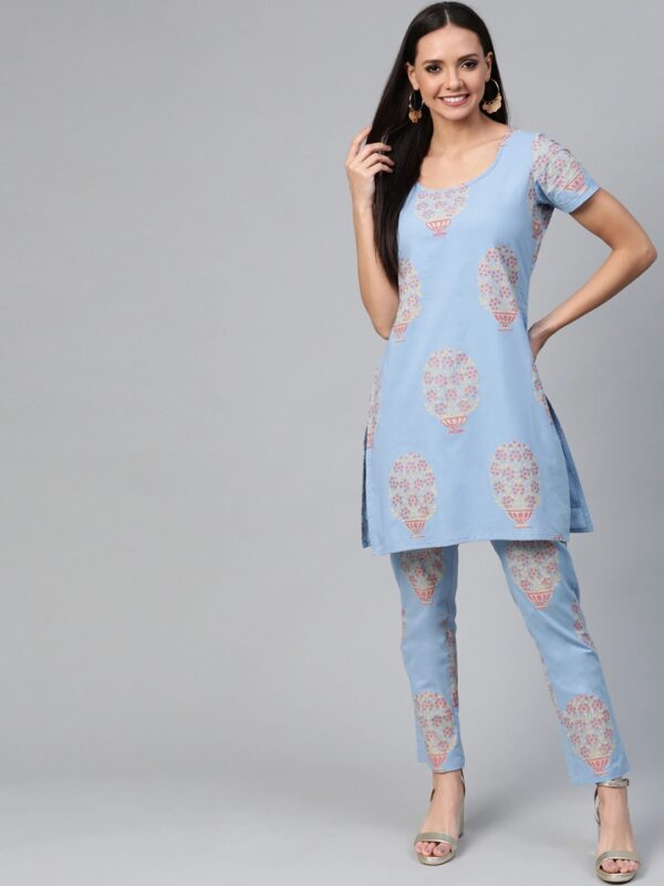 HERE&NOW Women Blue & Pink Printed Kurta with Trousers