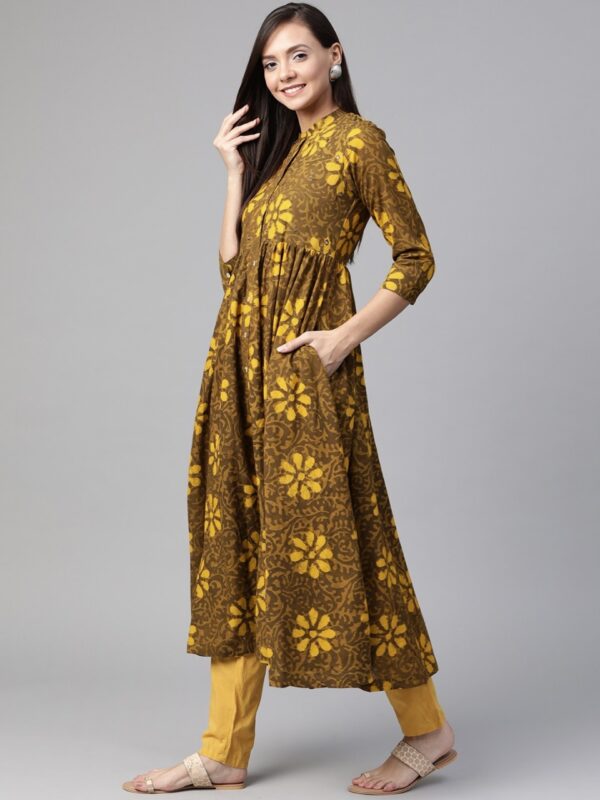 Sangria Women Block Print Anarkali Kurta