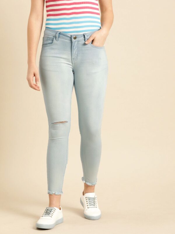 Ms.Taken Women Skinny Fit Mid-Rise Slash Knee Stretchable Jeans